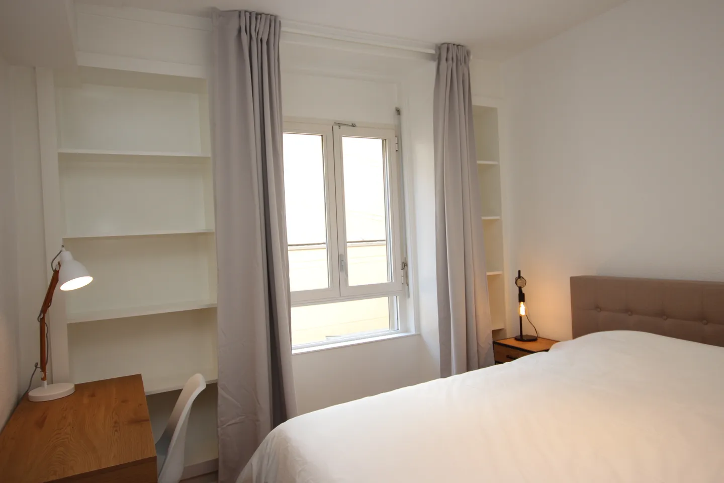 Appartement Charmant Près du Lac - Photo 2 sur 4