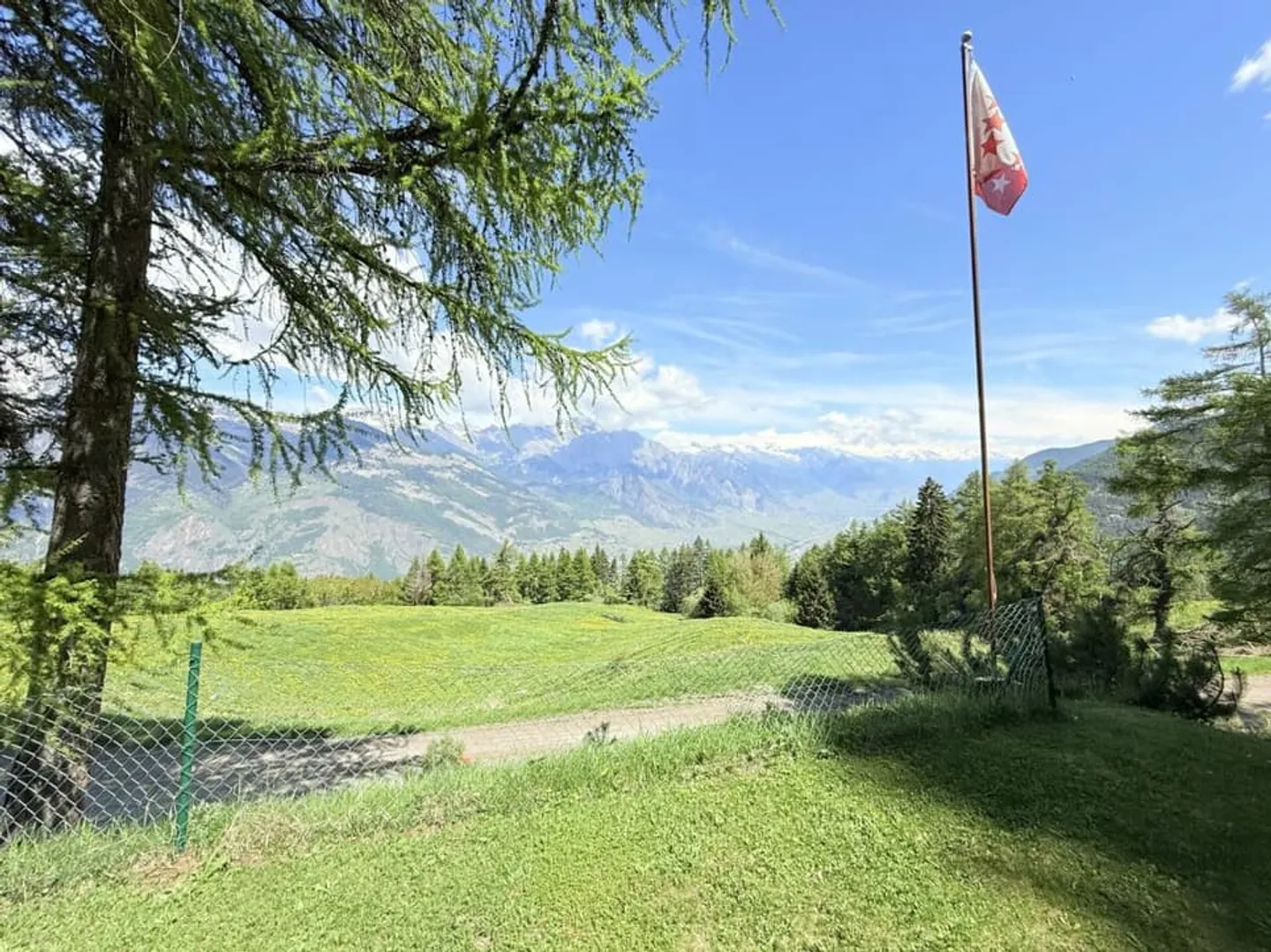 Chalet avec sauna et jacuzzi - Photo 1 sur 10