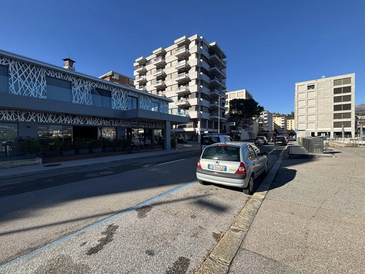 Appartamento moderno di 4,5 locali al 1° piano di un edificio residenziale in una zona tranquilla... - Foto 19 di 28