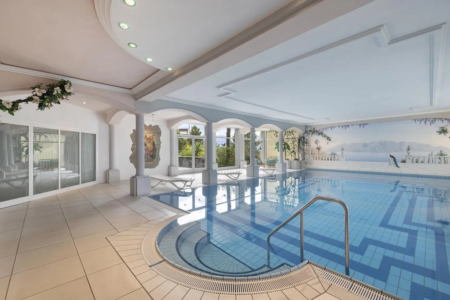 Spacious 4.5 Room Apartment with LAKE VIEW, Wellness Area, 2nd Residence - Photo 16 of 19