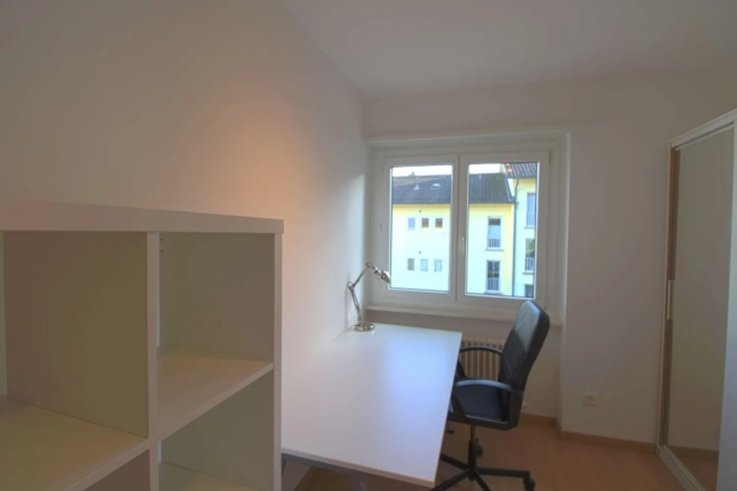 Peaceful Coliving Oasis in Zürich Albisrieden - Photo 1 of 2