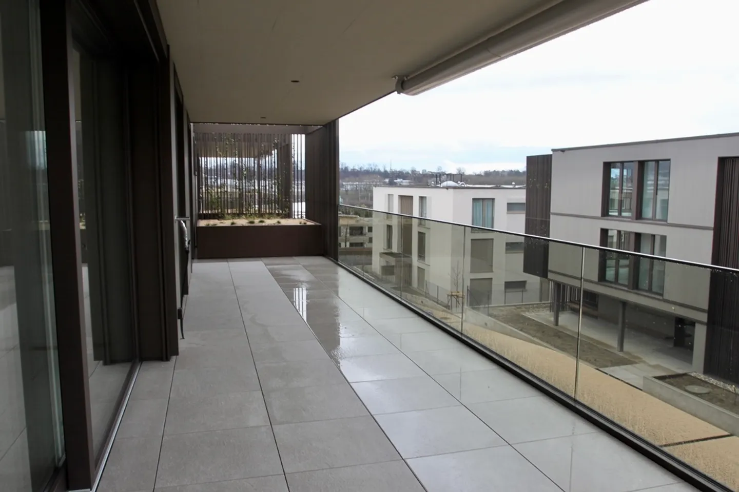 New 3.5-room penthouse facing south - Photo 4 of 7