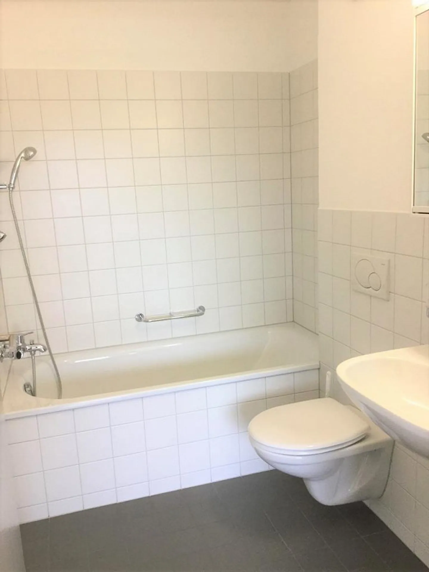 Viewing: Thursday, March 12, 2026 from 5:00 PM - 6:00 PM - Photo 8 of 10