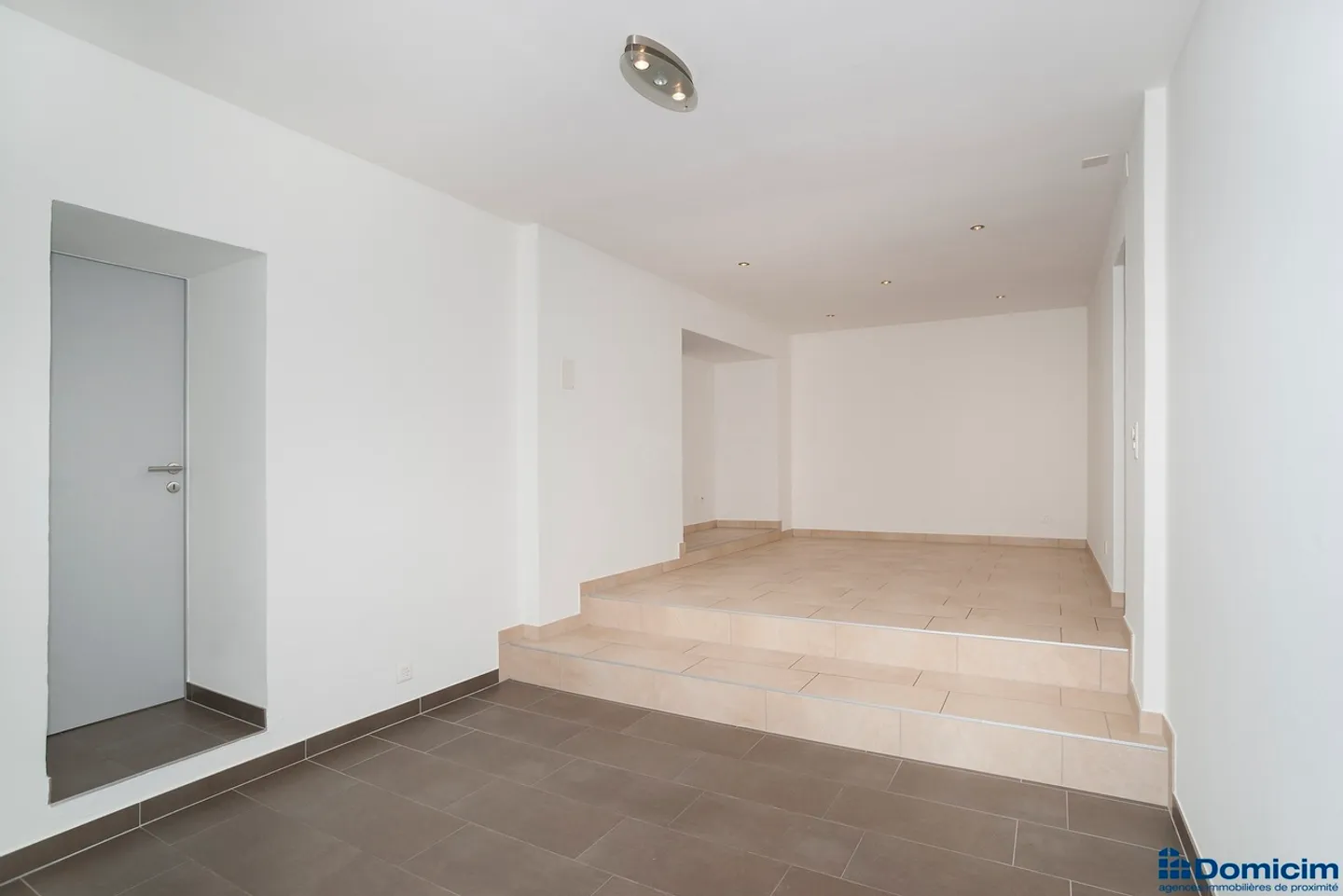 Wohnung kaufen - Foto 3 von 14