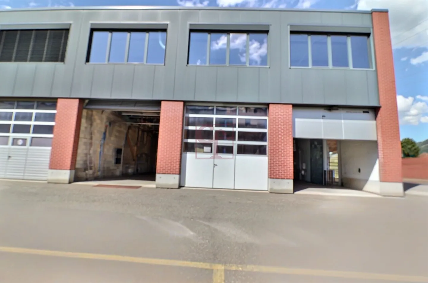 À louer – Local commercial (atelier, dépôt et bureau) de 400 m² - Foto 9 di 9