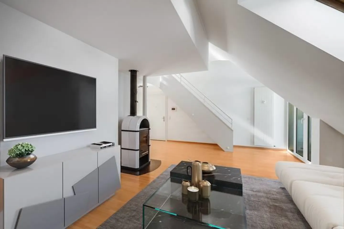 Duplex spacieux à Binningen - Photo 7 sur 9