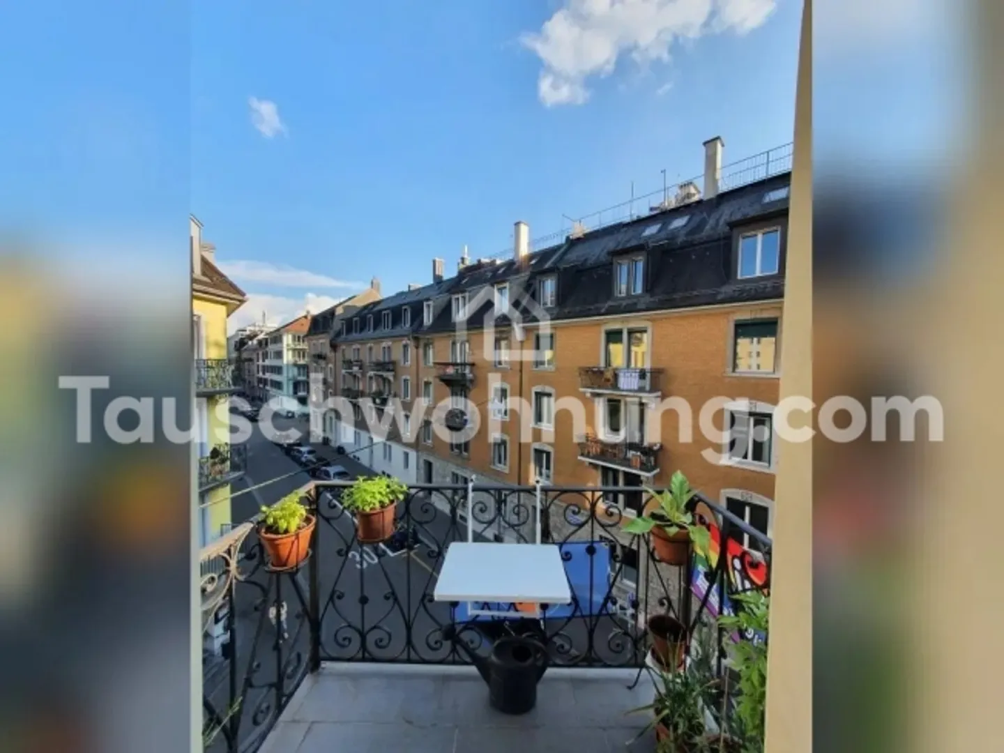 [TAUSCHWOHNUNG] 3-Zi Wohnung in Wiedikon mit 2 Balkonen - Foto 2 von 7