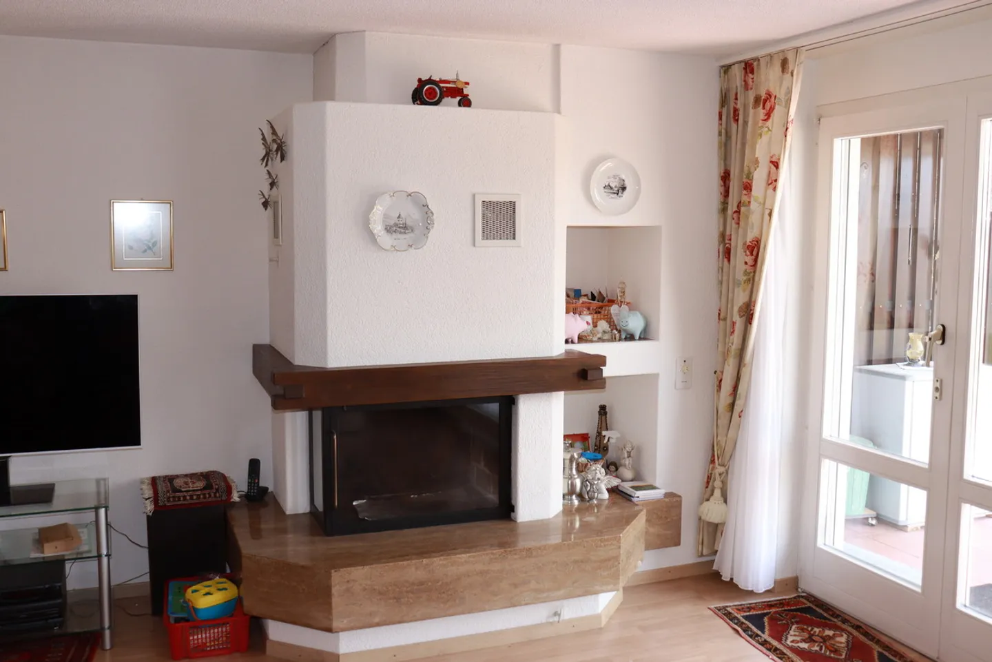 Rêve de maisonette avec vue sur le lac & cheminée – Vivre au bord du lac de Thoune - Photo 3 sur 19