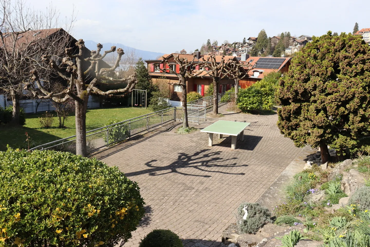 Rêve de maisonette avec vue sur le lac & cheminée – Vivre au bord du lac de Thoune - Photo 12 sur 19