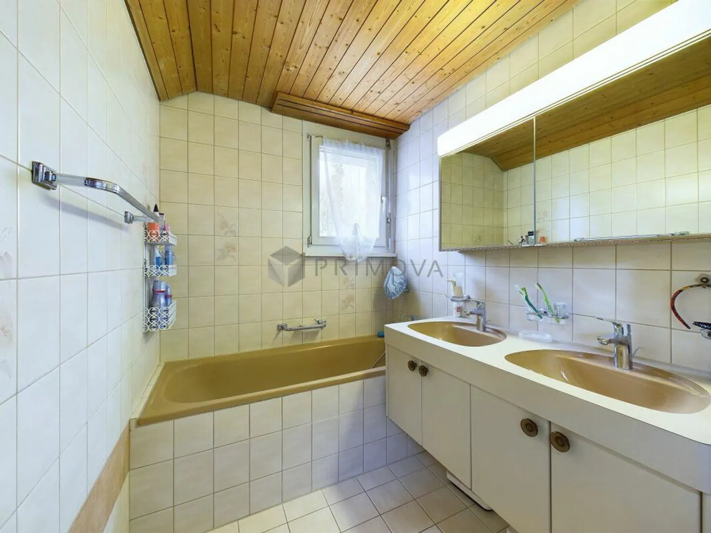 Casa familiare da sogno con spazio per vivere - Foto 13 di 16