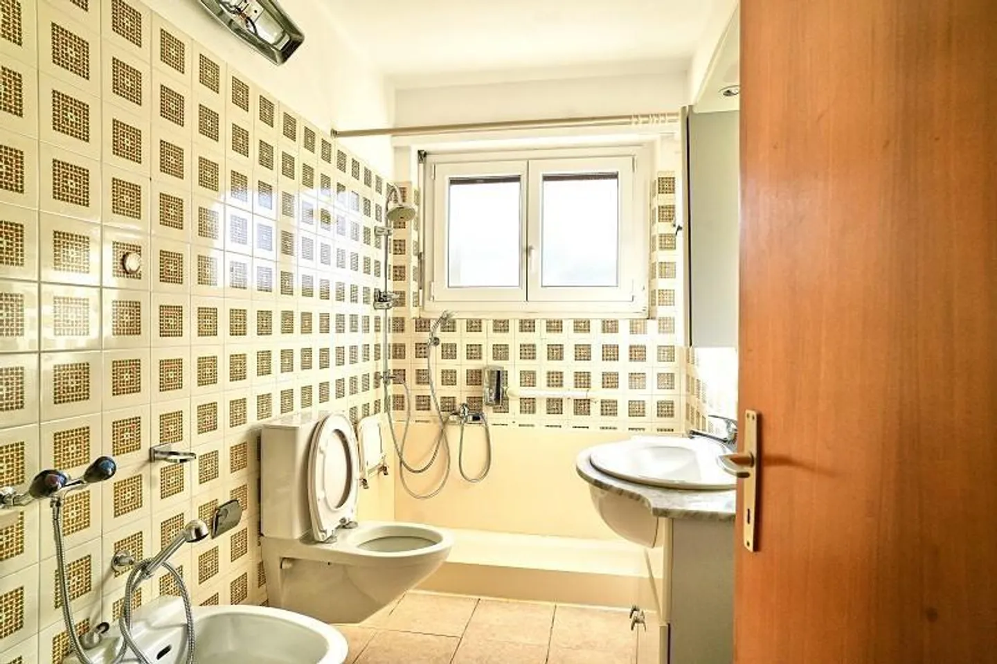 Helle 3,5-Zimmer-Wohnung in Quartino - Foto 11 von 21