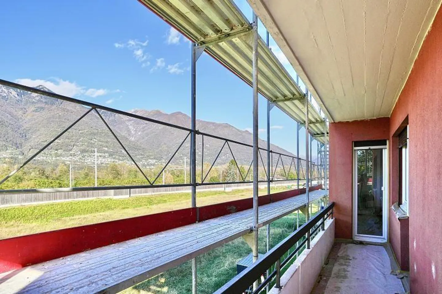 Helle 3,5-Zimmer-Wohnung in Quartino - Foto 15 von 21