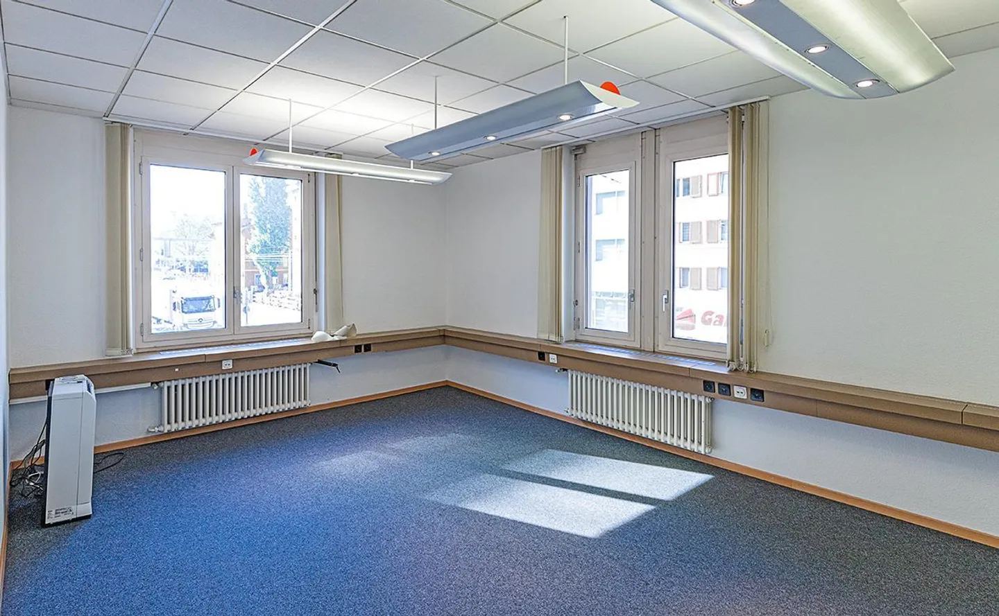 Atelier/Büro an der Hohlstrasse - Foto 2 von 2