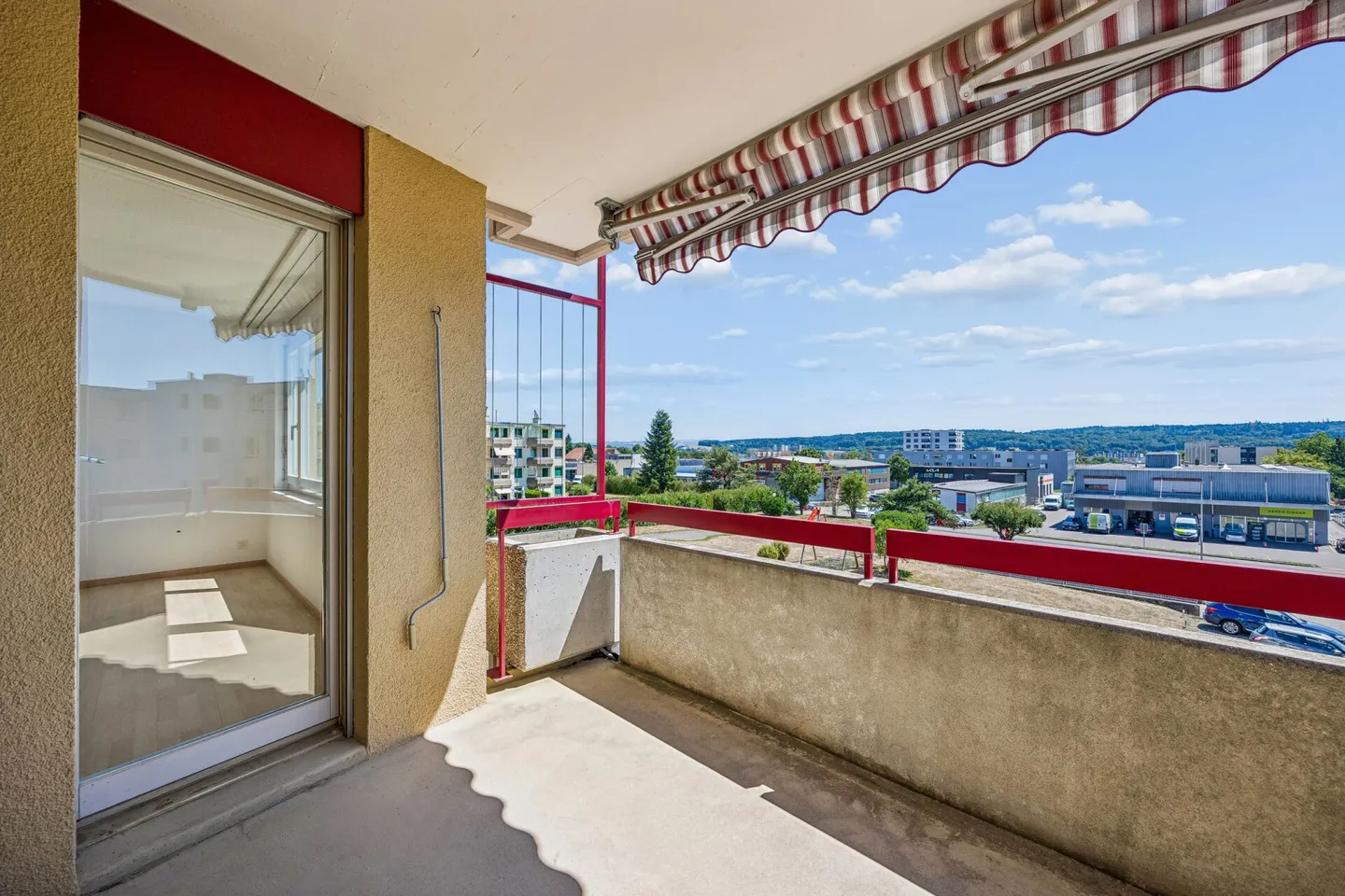 Family-friendly 4.5-room apartment in a quiet location - Photo 6 of 13