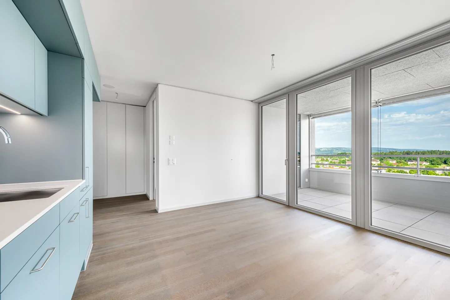 New apartment with a view in Uster - Photo 8 of 12