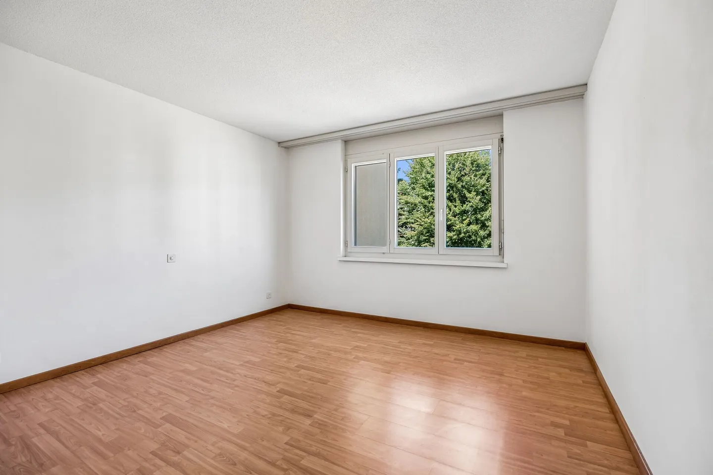 Family-friendly 4.5-room apartment in a quiet location - Photo 7 of 13