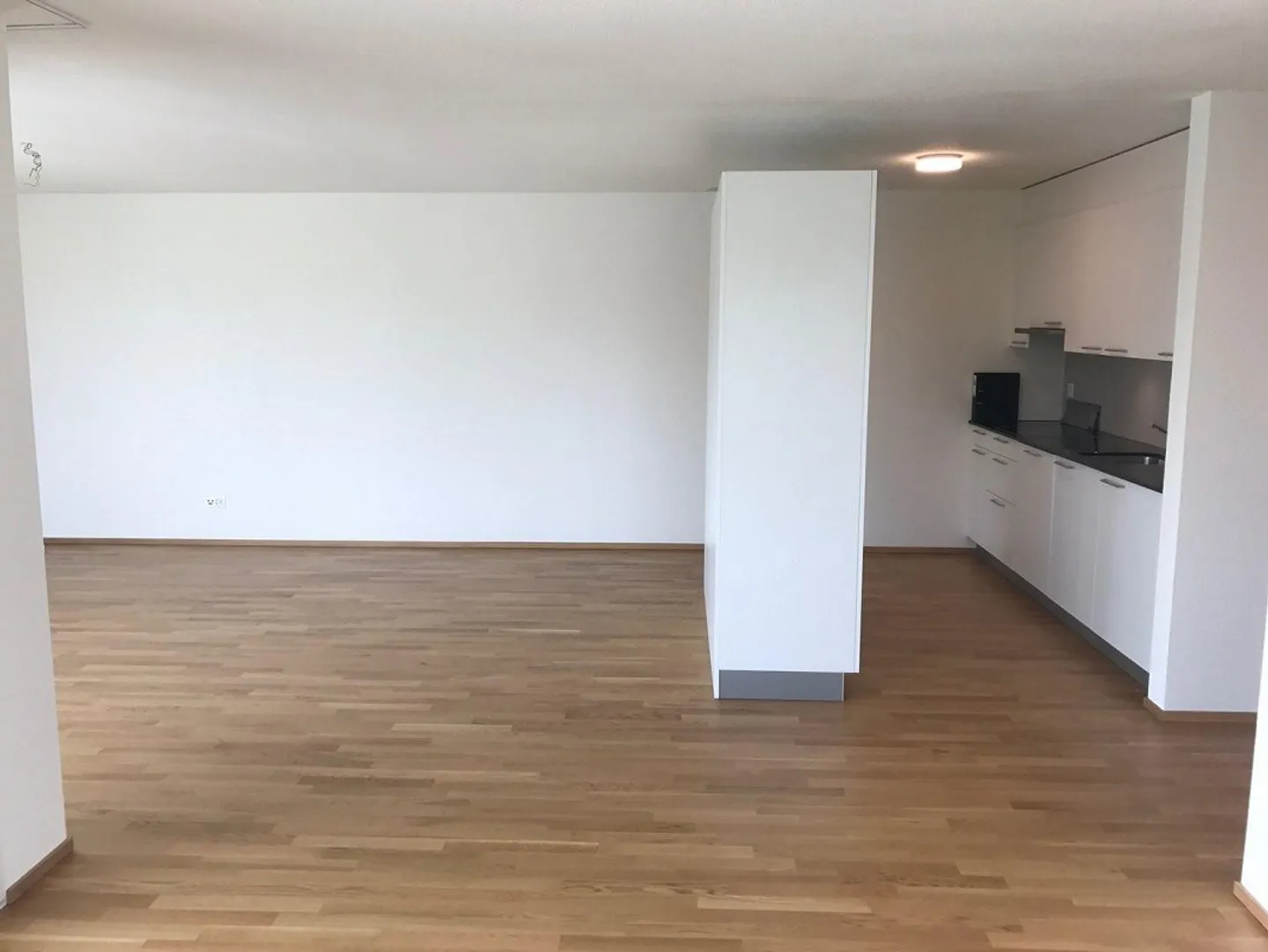 Moderne 2.5-Zimmerwohnung in Recherswil - Foto 3 von 12