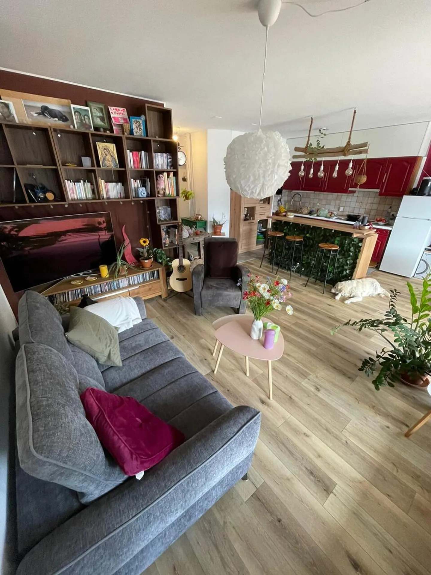 Très ensoleillé appartement avec vue dégagée sur la vallée - Photo 9 sur 20