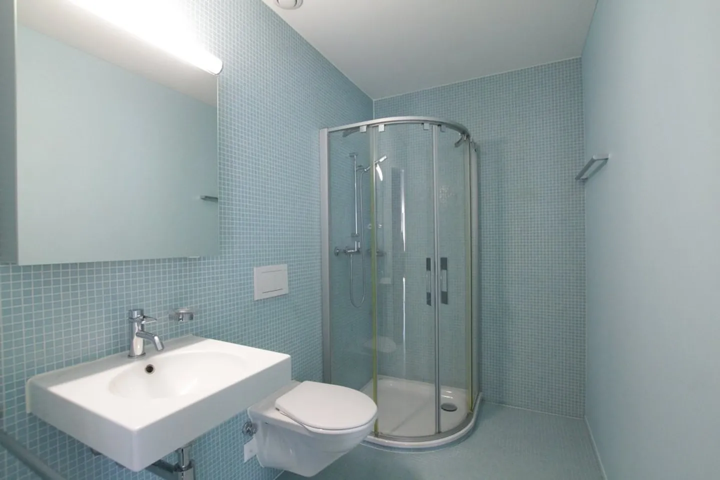 Apartment for rent - Photo 5 of 6