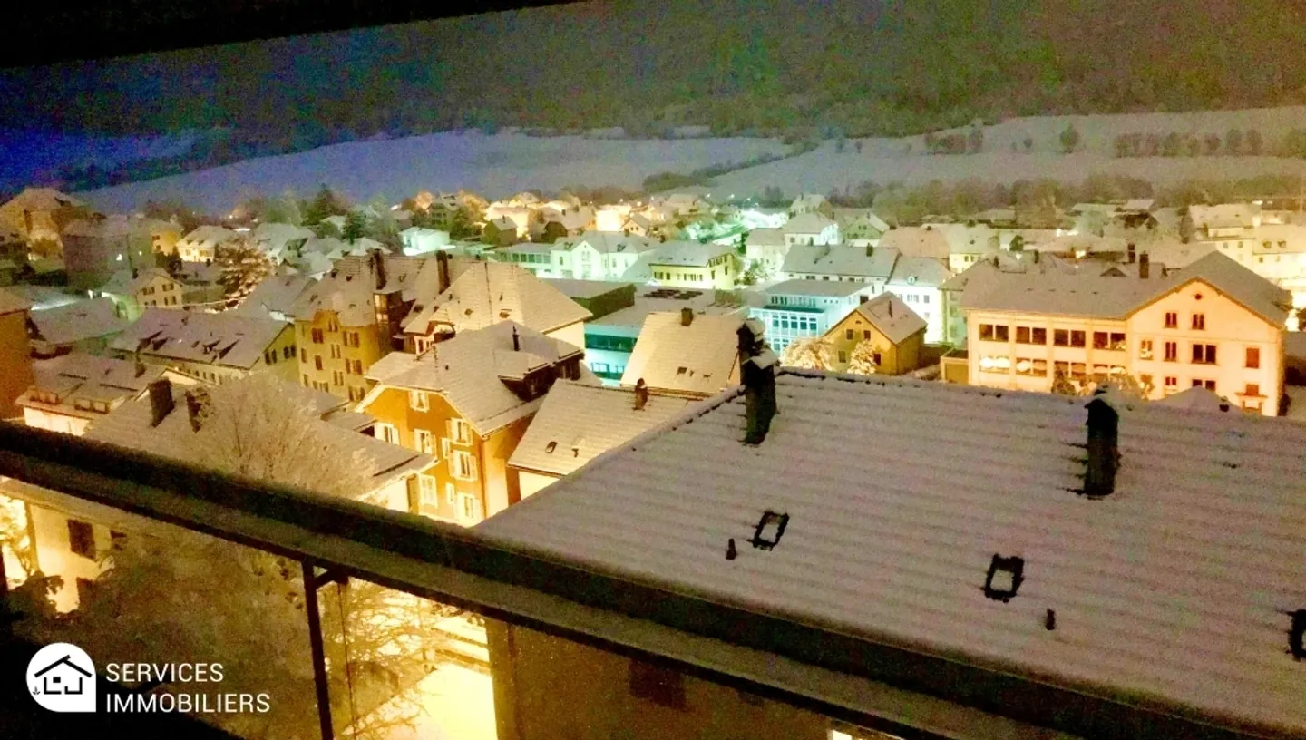 Très ensoleillé appartement avec vue dégagée sur la vallée - Photo 17 sur 20