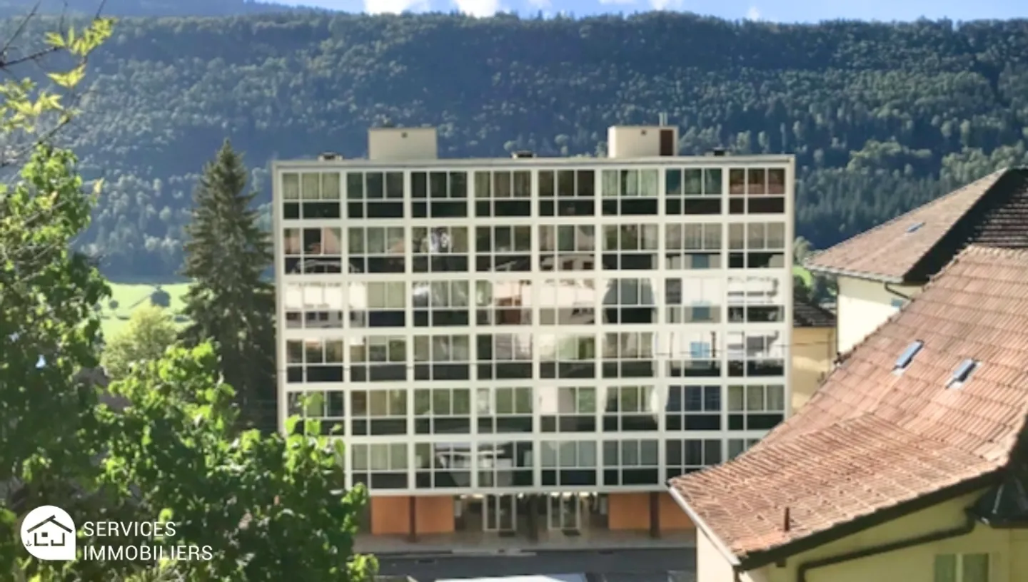 Très ensoleillé appartement avec vue dégagée sur la vallée - Photo 20 sur 20