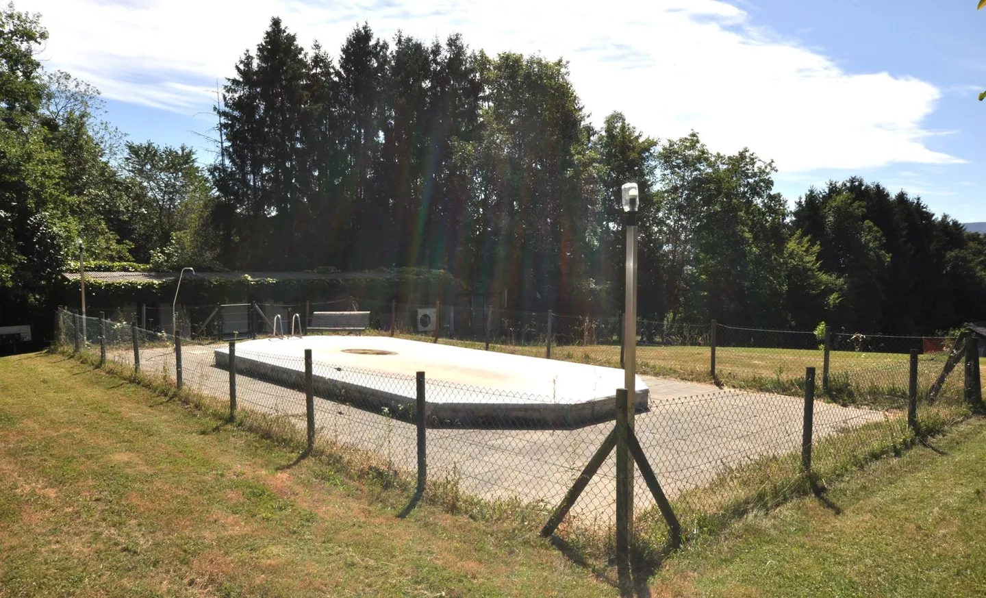 – Rare Object – Very beautiful property in Fahy - Photo 24 of 26