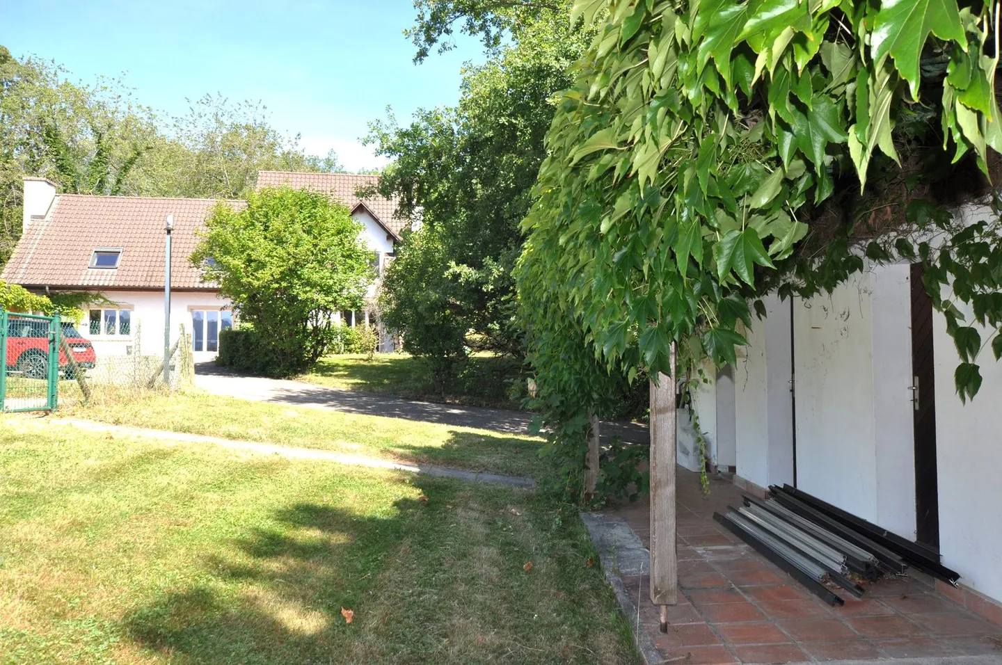 – Rare Object – Very beautiful property in Fahy - Photo 25 of 26