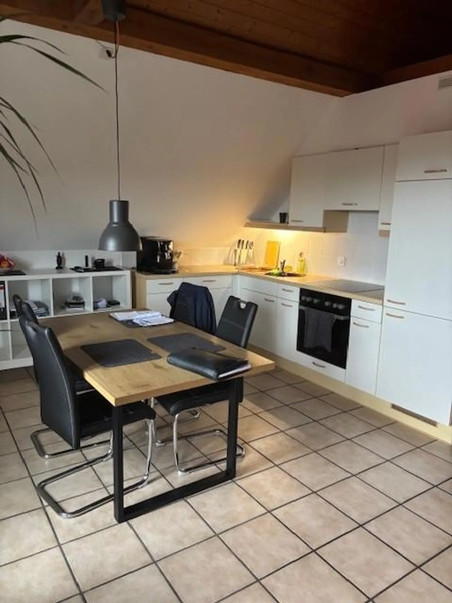 Appartement sous les combles confortable à Lengnau - Photo 3 sur 5