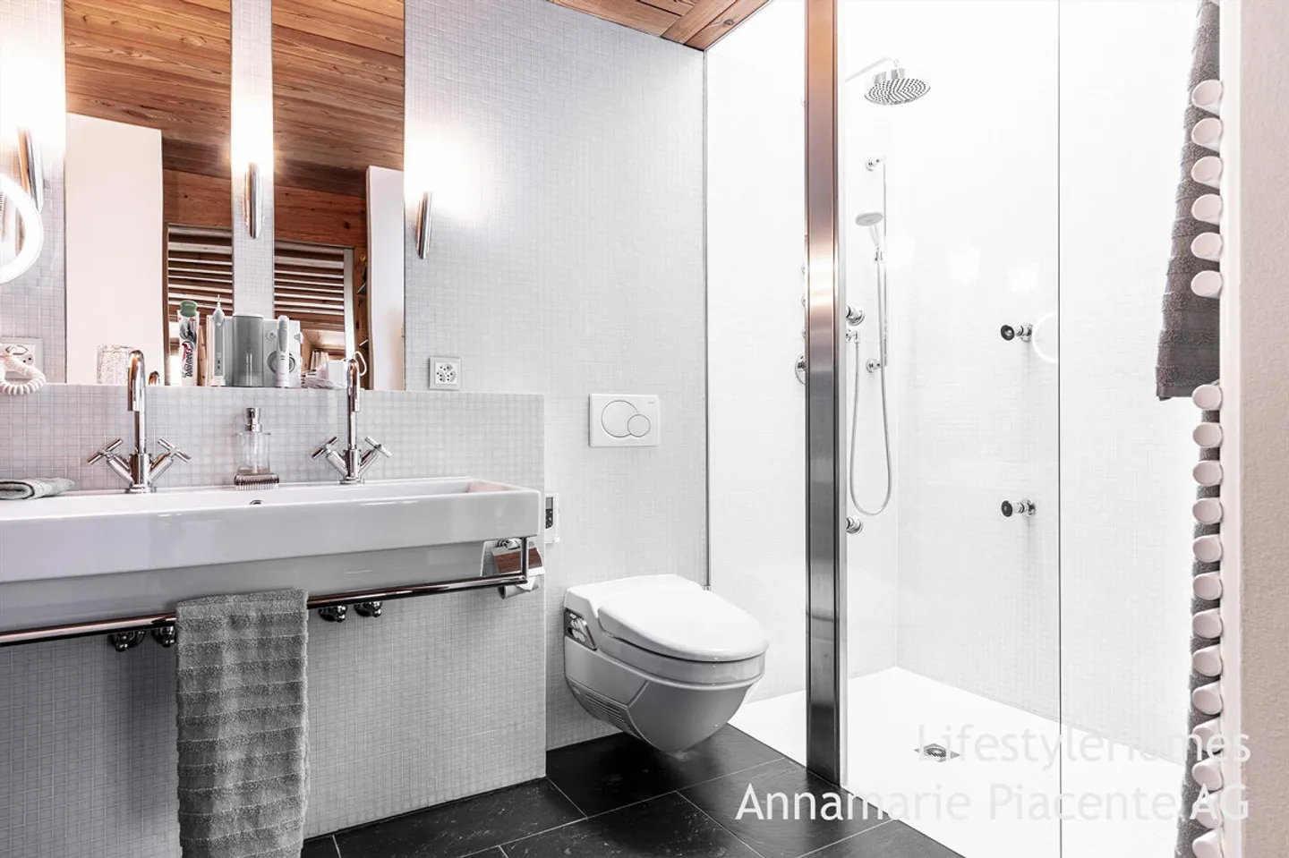 PENTHOUSE - Foto 47 von 70
