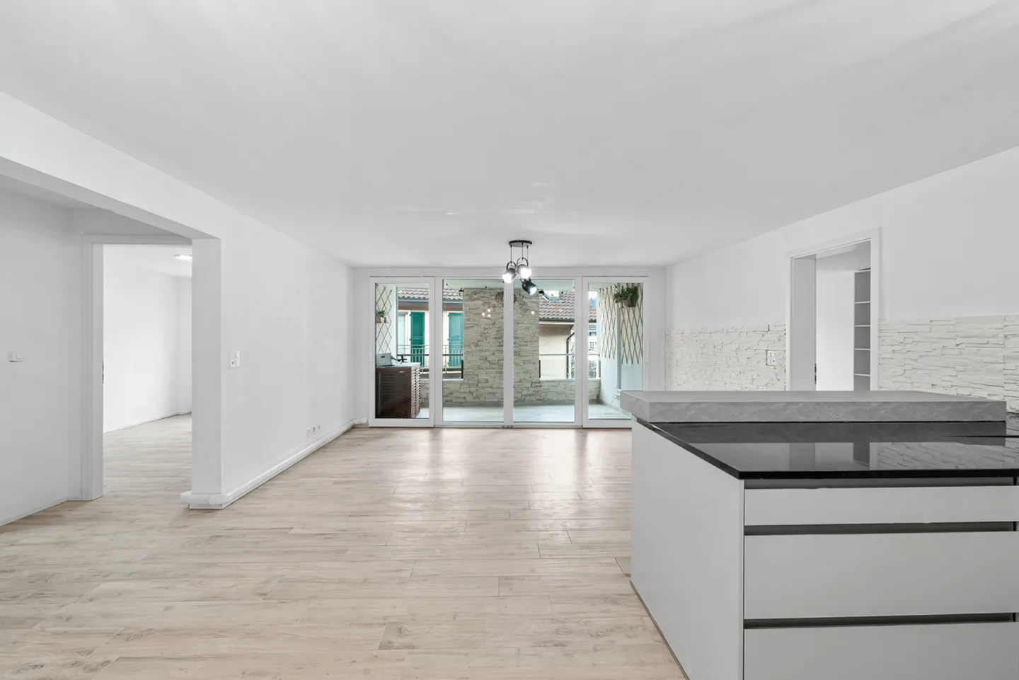 Wohnung kaufen - Foto 4 von 17