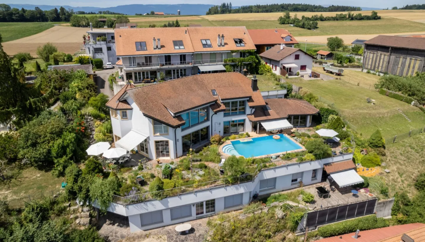 Appartement Terrasse avec Vue sur le Lac - Photo 1 sur 8