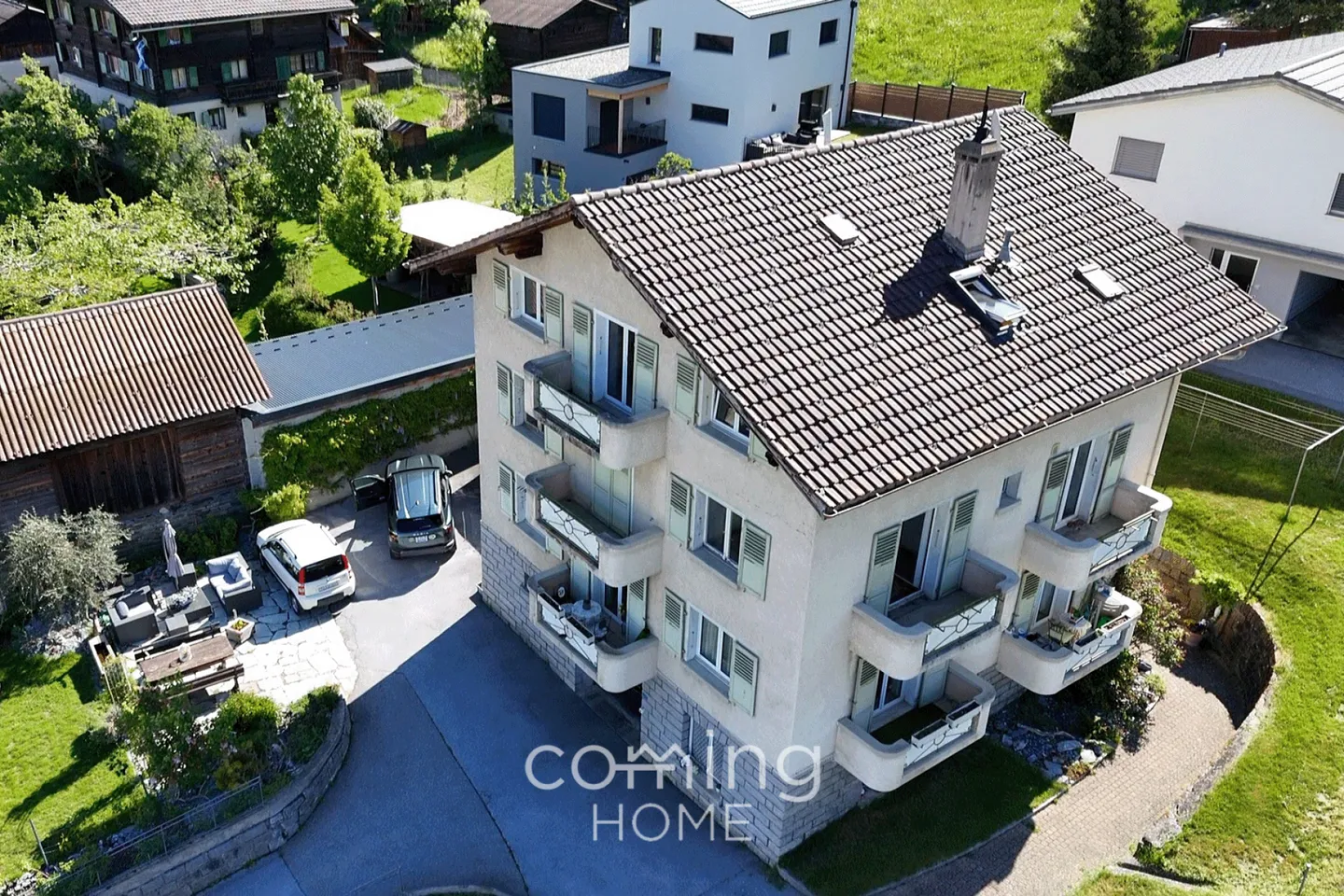 Appartement penthouse de 4 chambres à Ried-Brig - Rénové, ensoleillé, avec vue sur les montagnes - Photo 10 sur 15