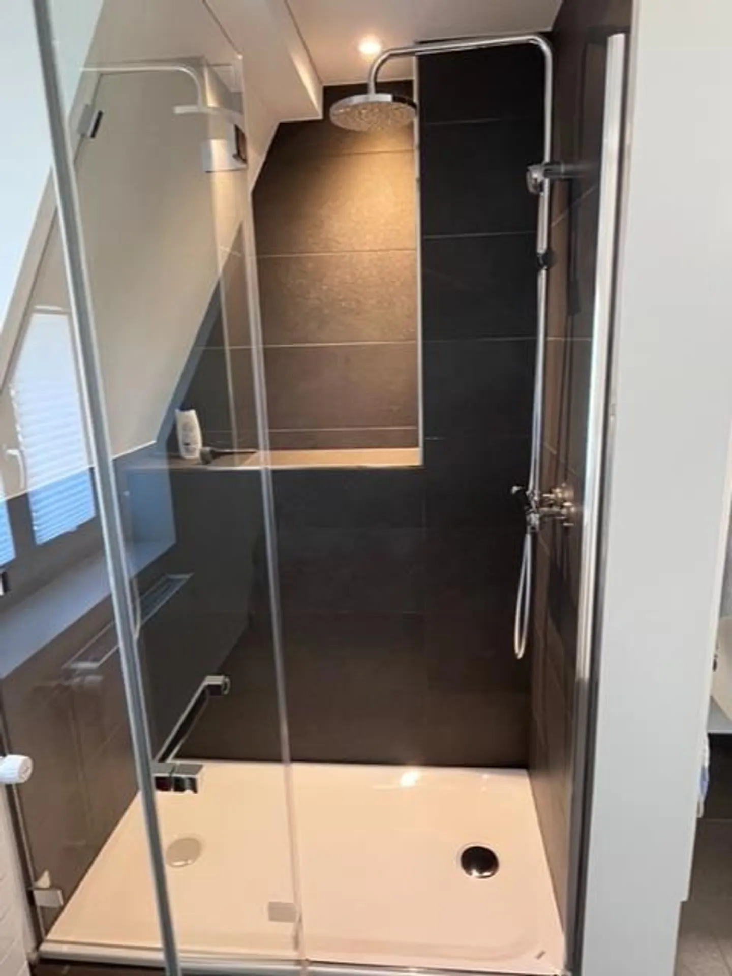 5-Zimmer-Dachwohnung - Foto 15 von 16