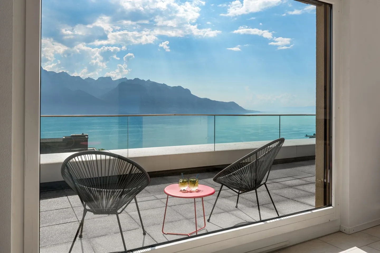 Stupendo attico con 5,5 stanze e vista - Foto 6 di 13