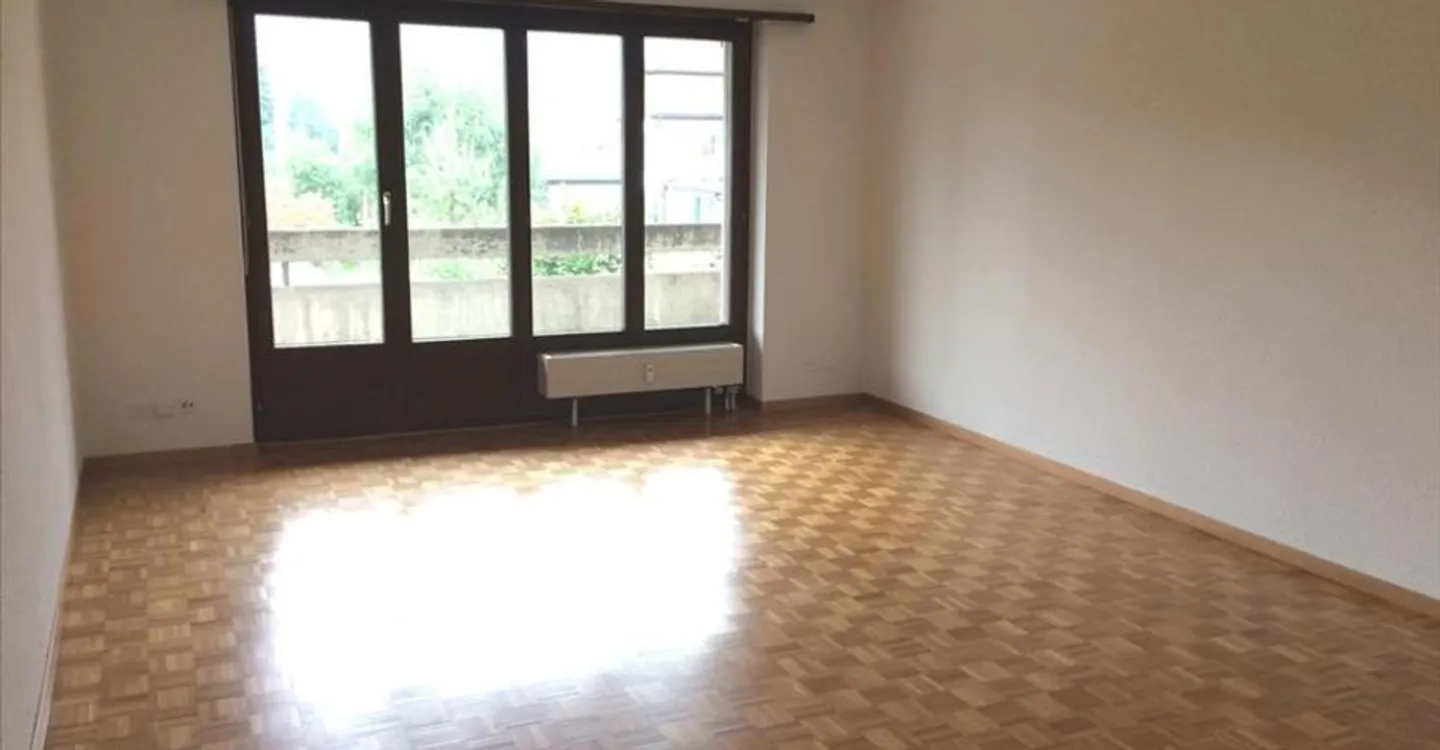 3.5 Room Apartment in Burgdorf - Photo 4 of 10
