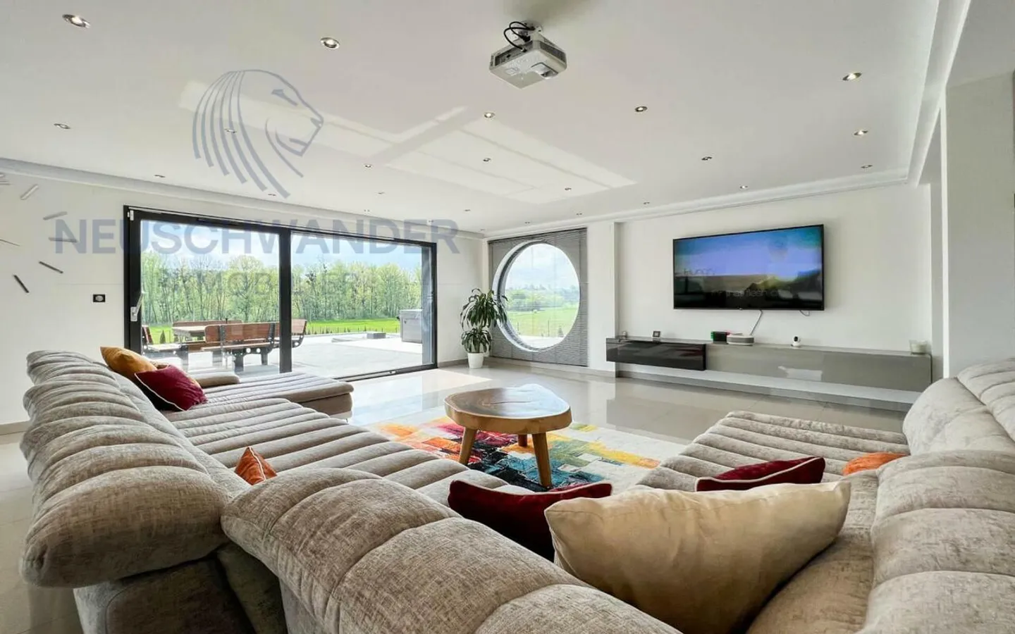 Villa 8 rooms - Photo 4 of 13