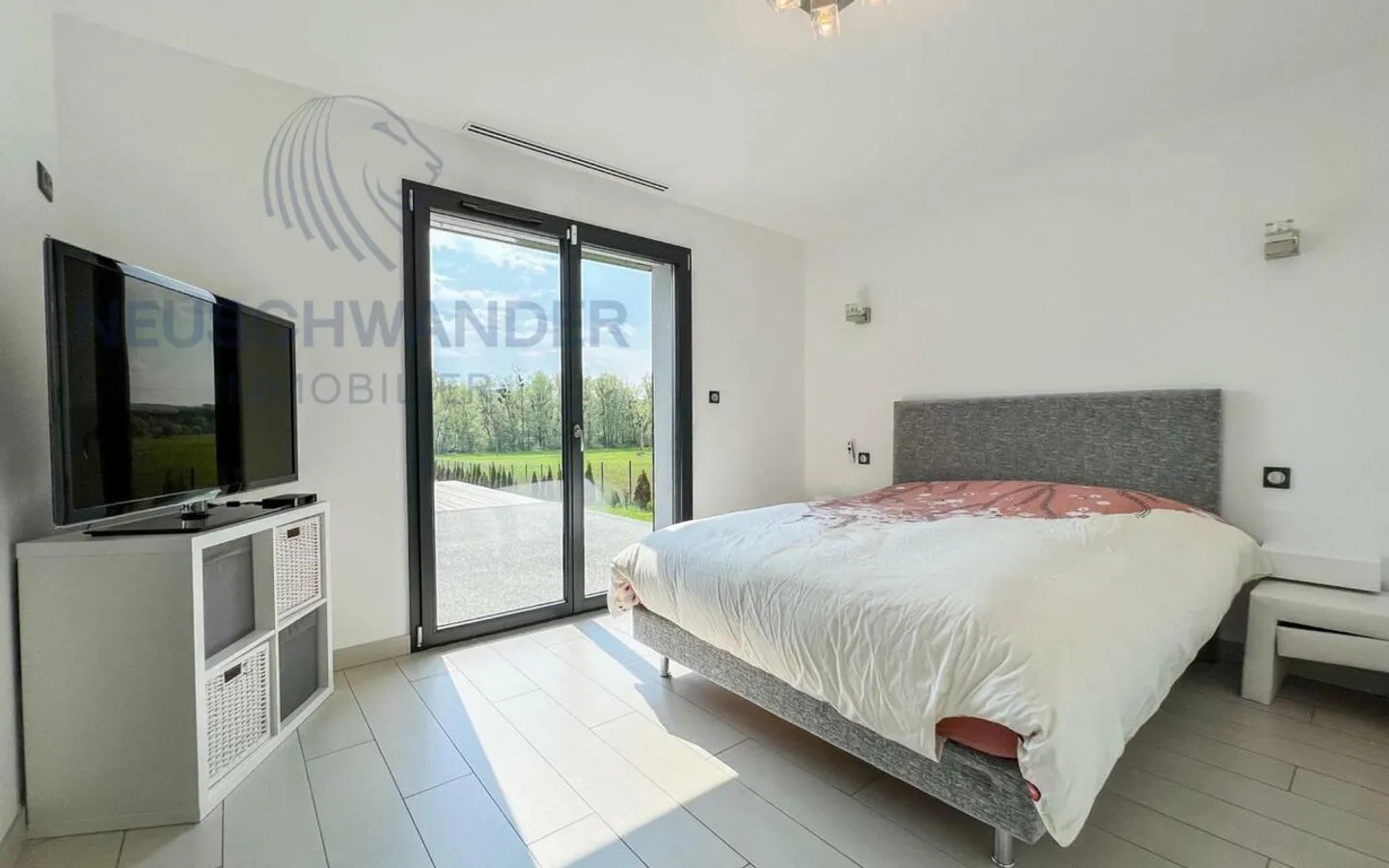 Villa 8 rooms - Photo 9 of 13