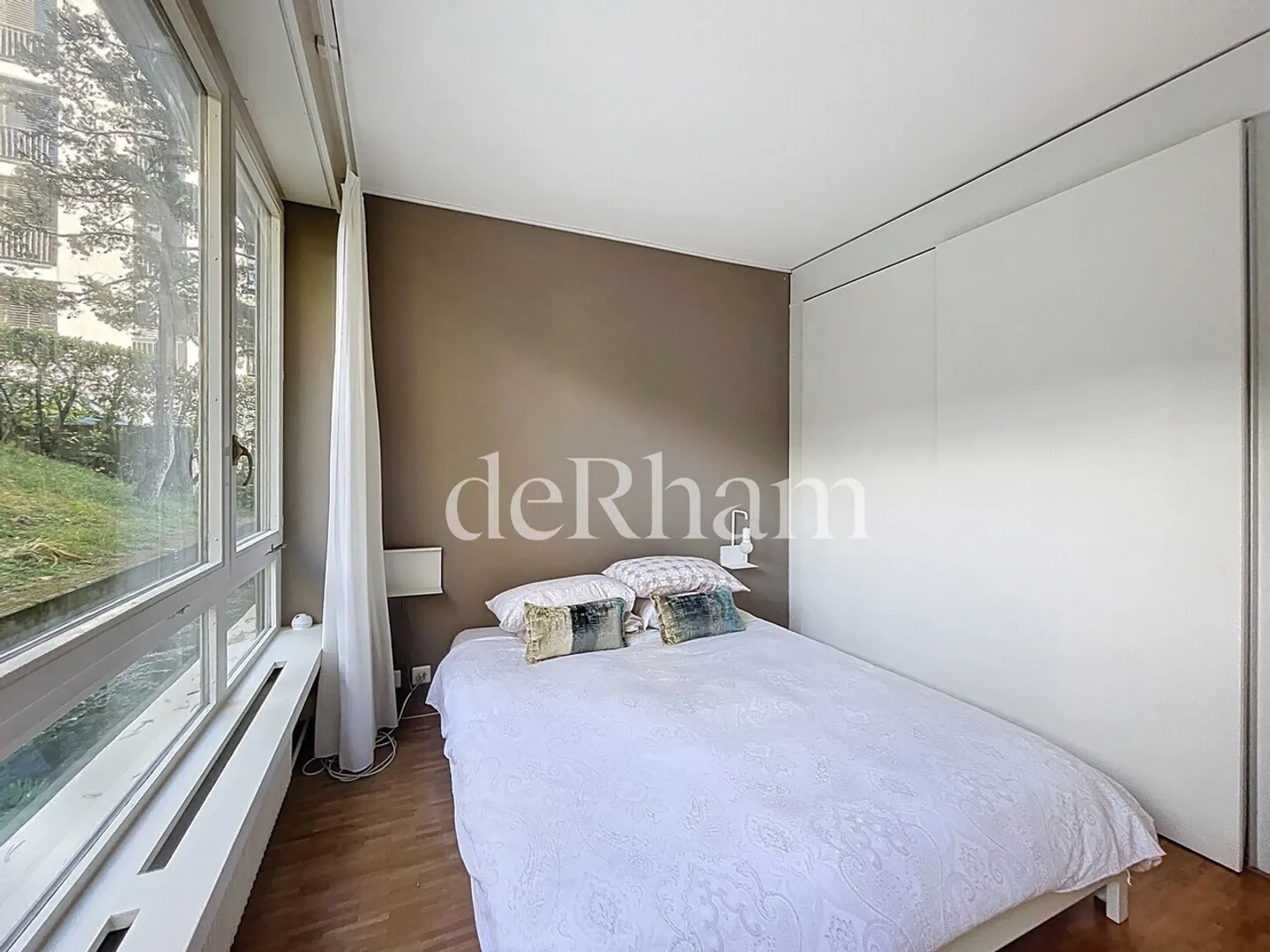 Bel appartement de 2,5 pièces au calme! - Photo 3 sur 11