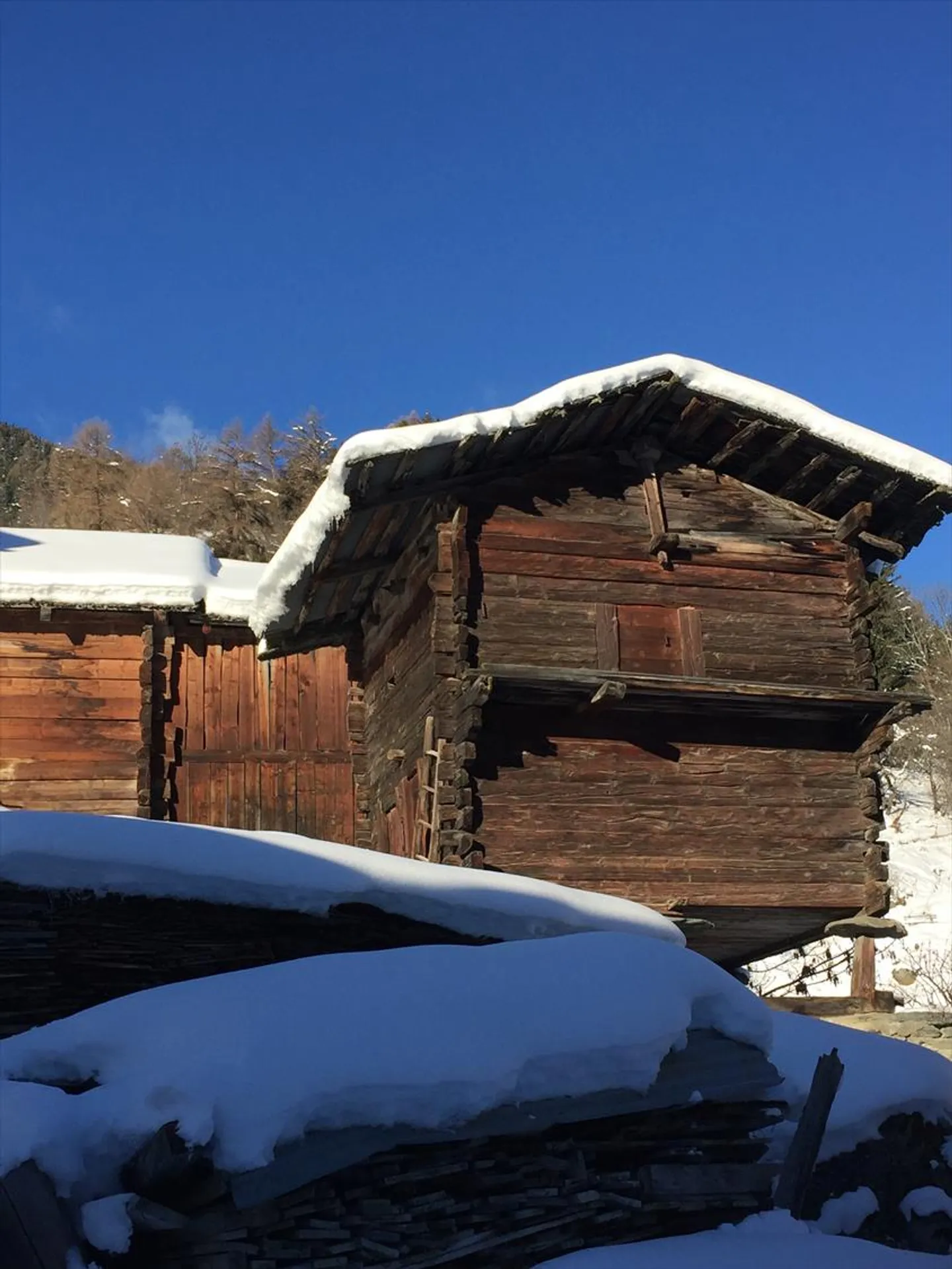 Rustic 2.5 rooms - Photo 2 of 10