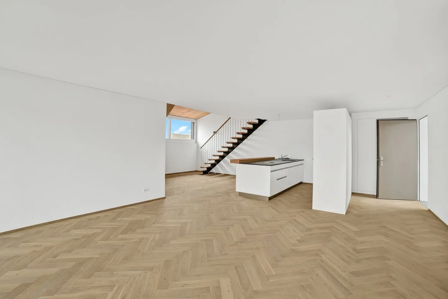 Geräumige Maisonette mit Galerie & Loggia - Foto 3 von 10