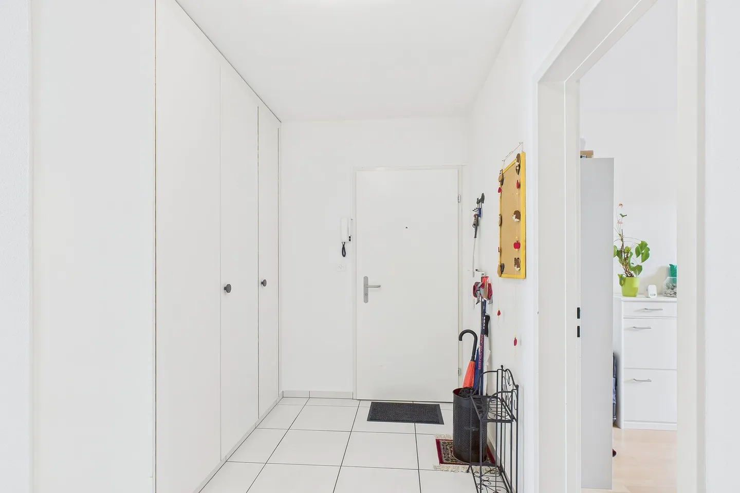 Modernes Apartment in Lyss - Foto 2 von 11