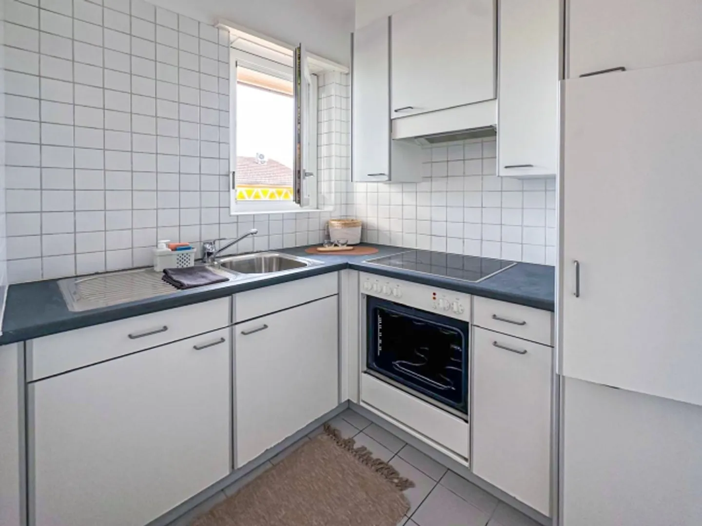 Confort et praticité au cœur de Chiasso - appartement meublé prêt - Photo 4 sur 5