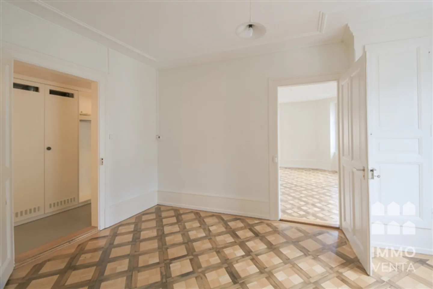 Appartement 4.5 pièces au cœur de la ville - Photo 6 sur 16