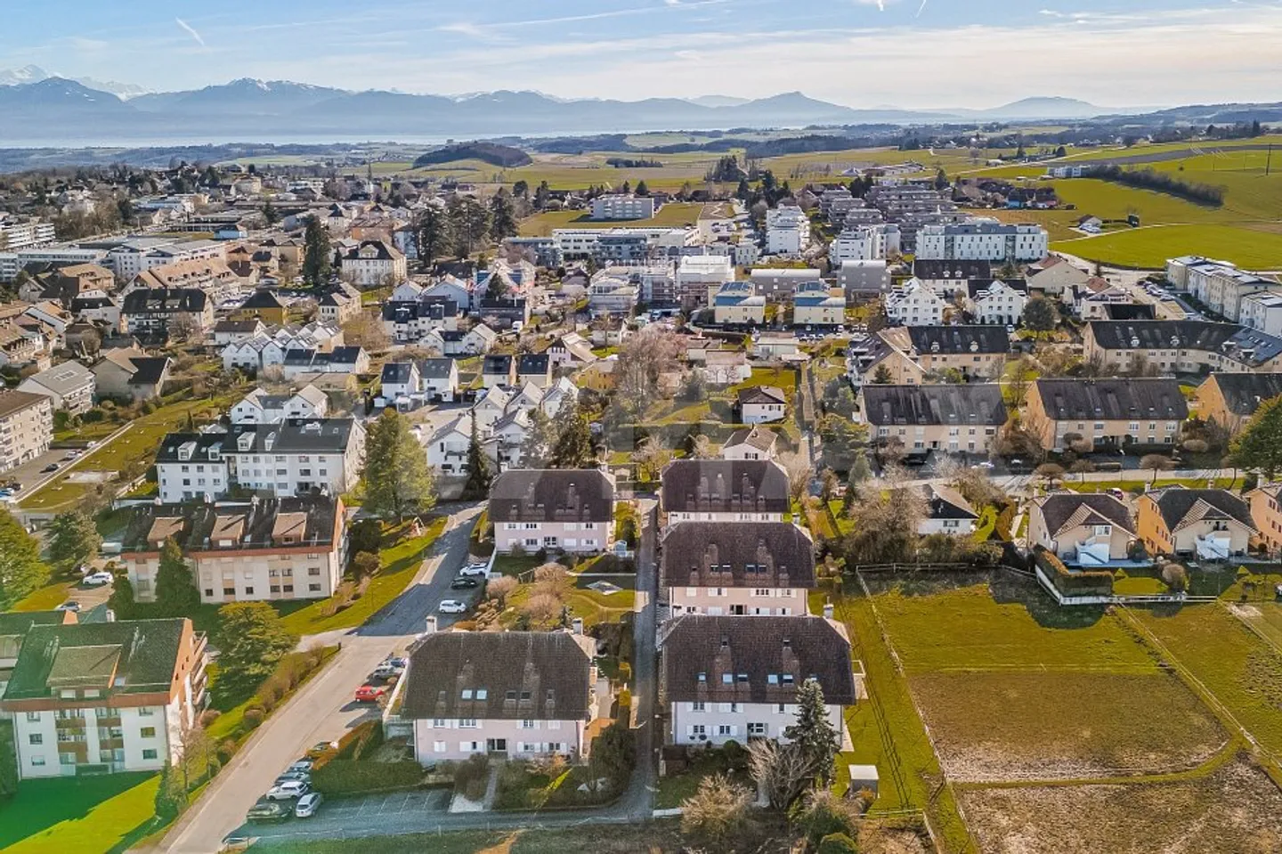 Geräumige Wohnung mit Mezzanin - Foto 1 von 13