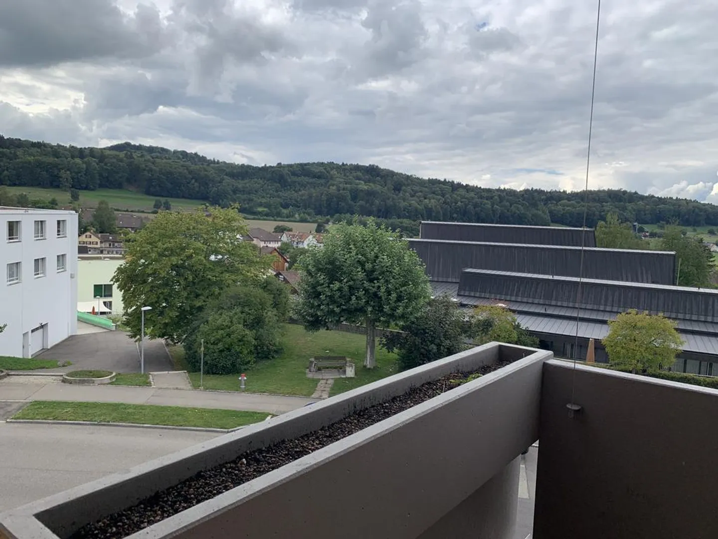 Appartement familial avec vue sur la verdure - Photo 5 sur 7