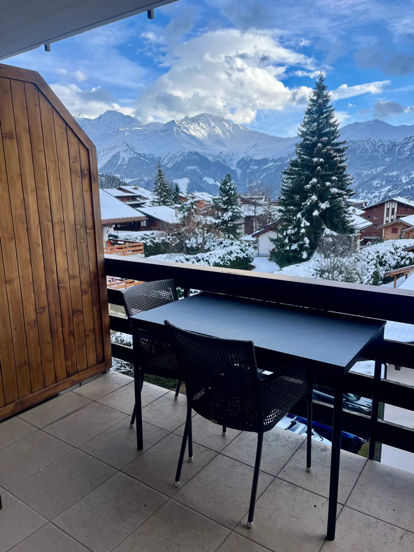 Furnished 1-room apartment - Photo 3 of 4