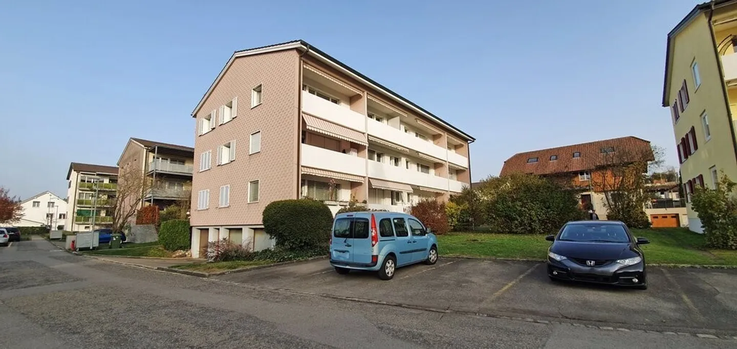 Attractive apartment in a green, quiet location! - Photo 1 of 8