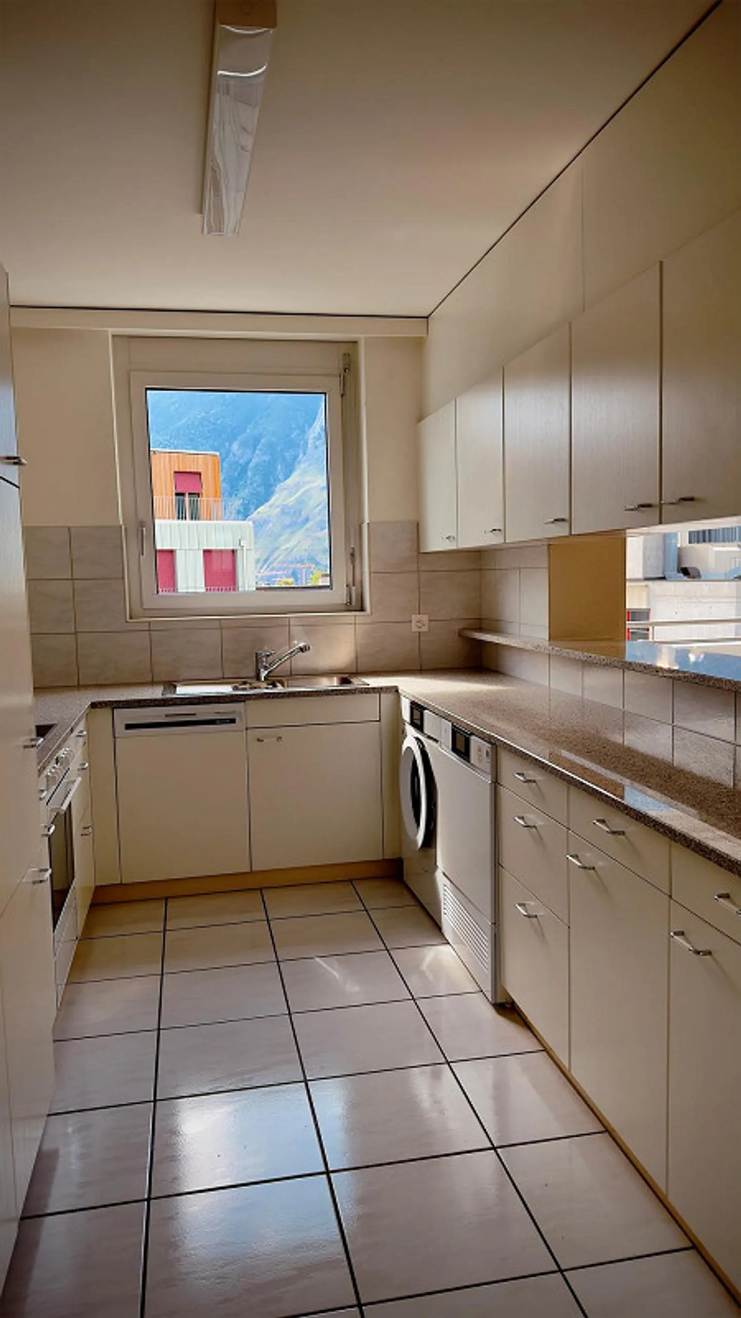 Appartement attrayant au cœur de Chur - Photo 3 sur 8
