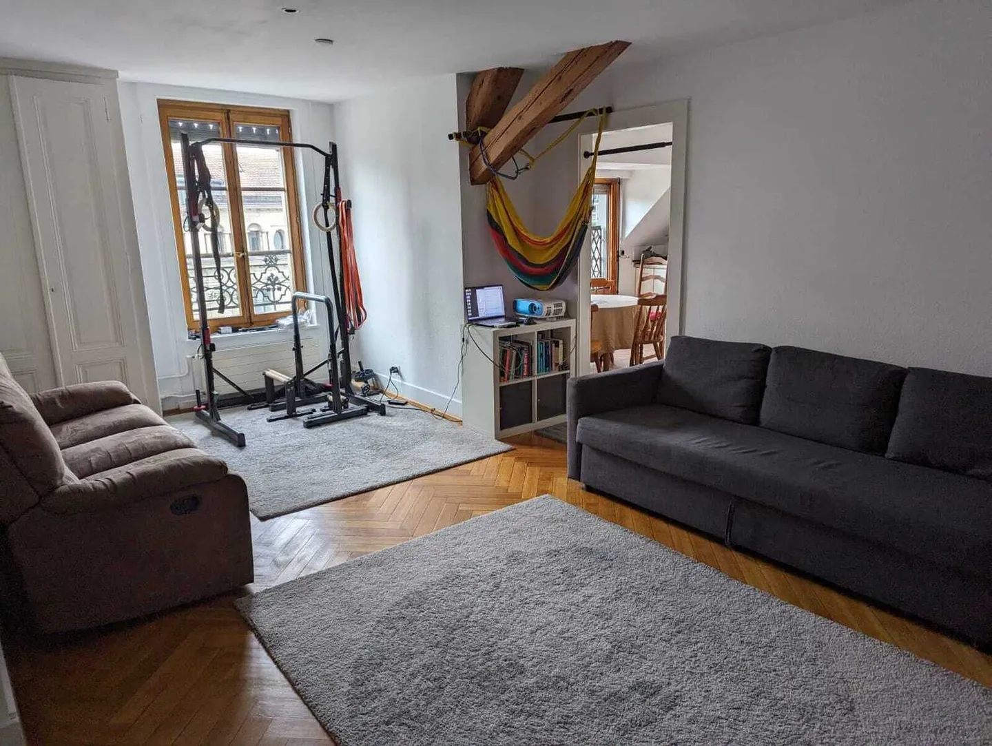 APPARTEMENT 5 PIÈCES À GENÈVE - CENTRE, MEUBLÉ, DURÉE DÉTERMINÉE - Photo 2 sur 10