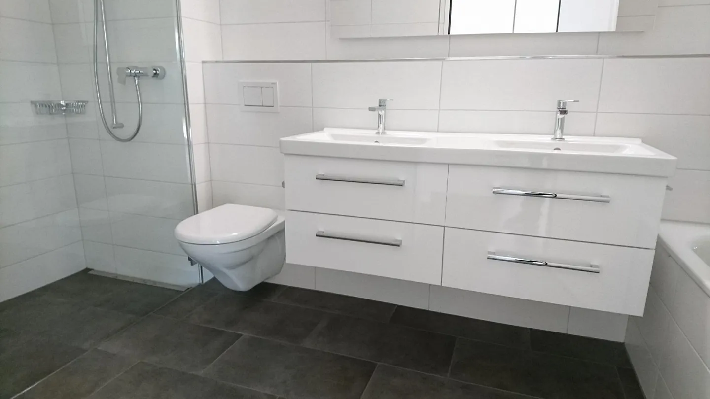 Appartamento moderno con terrazza e lavanderia privata! - Foto 3 di 10